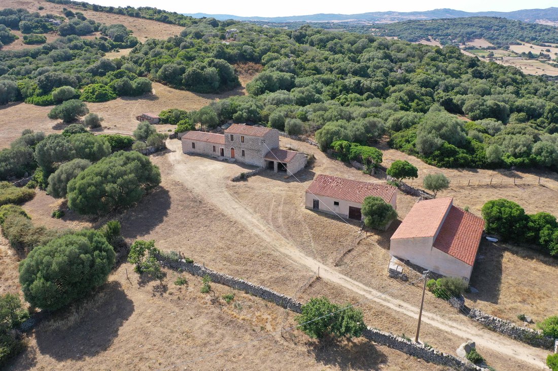 Farm Ranch in Trinita d'Agultu e Vignola, Sardinia, Italy 5 - 17429898