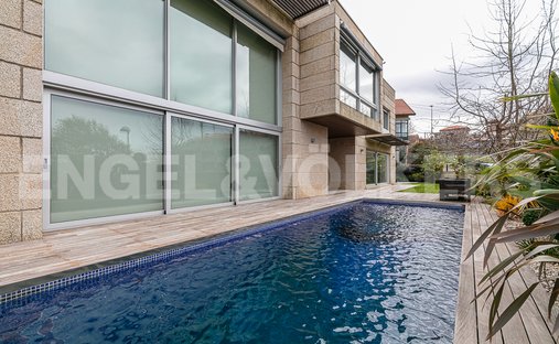 Villa in Oya, Vigo, Spanien 1