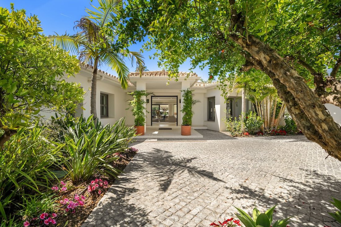 Villa in Marbella, Andalusia, Spain 4 - 17476204