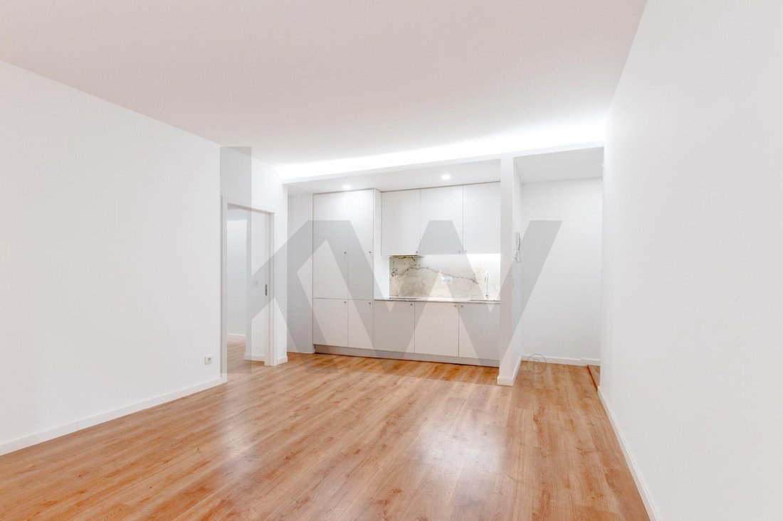 Apartment in Misericordia, Lisbon, Portugal 3 - 17476394