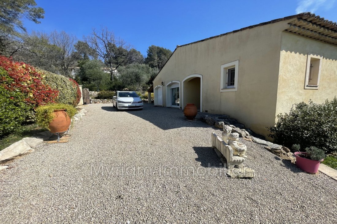 Villa in Saint-Cézaire-sur-Siagne, Provence-Alpes-Côte d'Azur, France 2 - 17476335