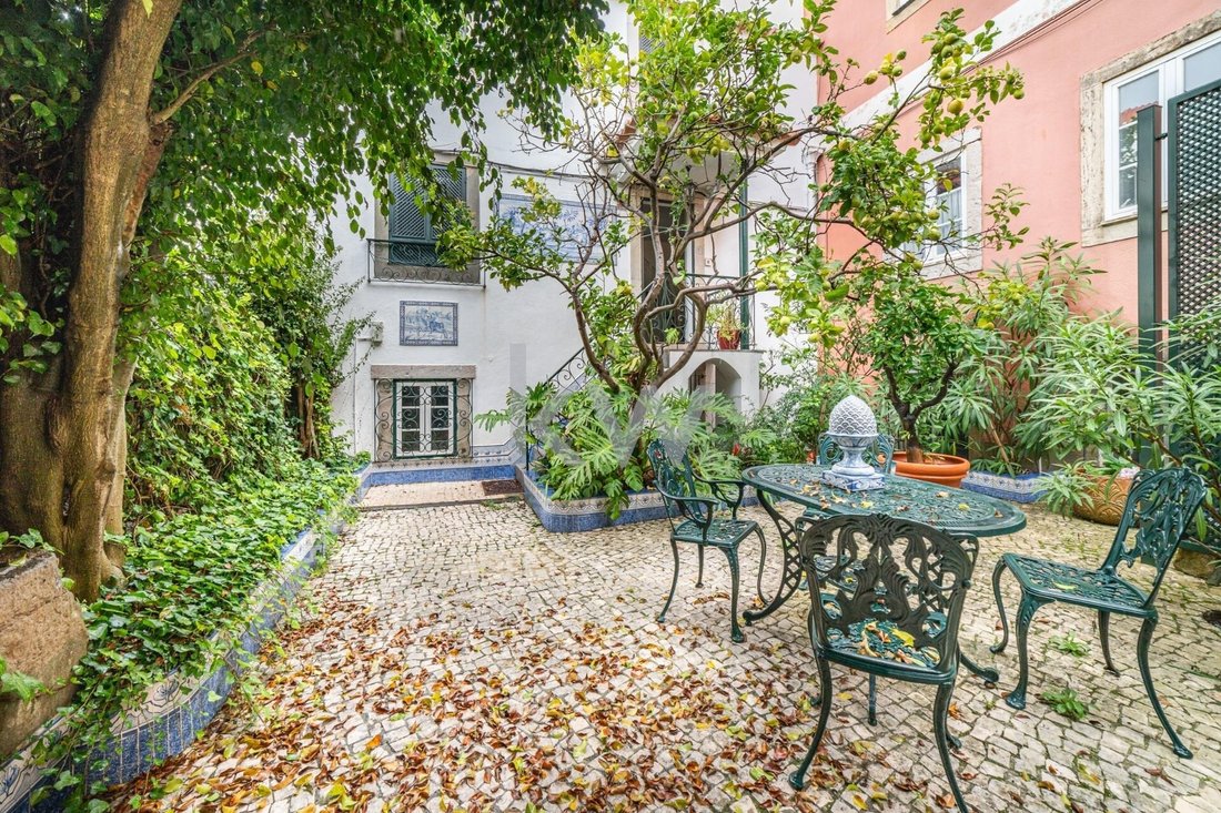 Townhouse in Cascais e Estoril, Lisbon, Portugal 1 - 17476471