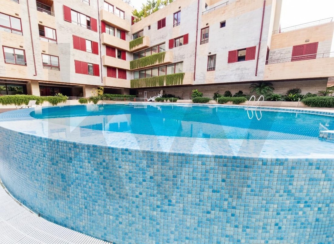 Apartment in Estoril, Cascais e Estoril, Lisbon 2 - 17476510