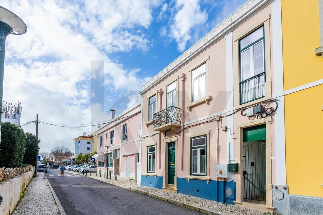 Apartment in Carcavelos e Parede, Lisbon, Portugal 2 - 17476404
