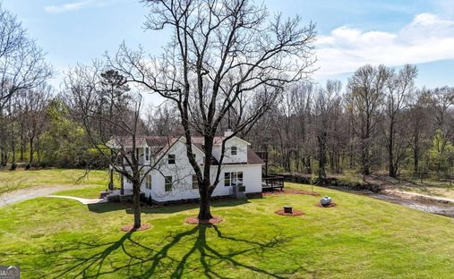 House in Sugar Valley, Georgia, United States 1
