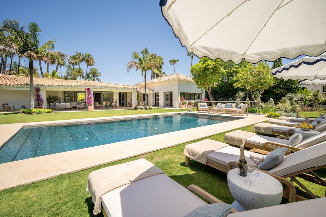 Villa in Marbella, Andalusia, Spain 5 - 17476204