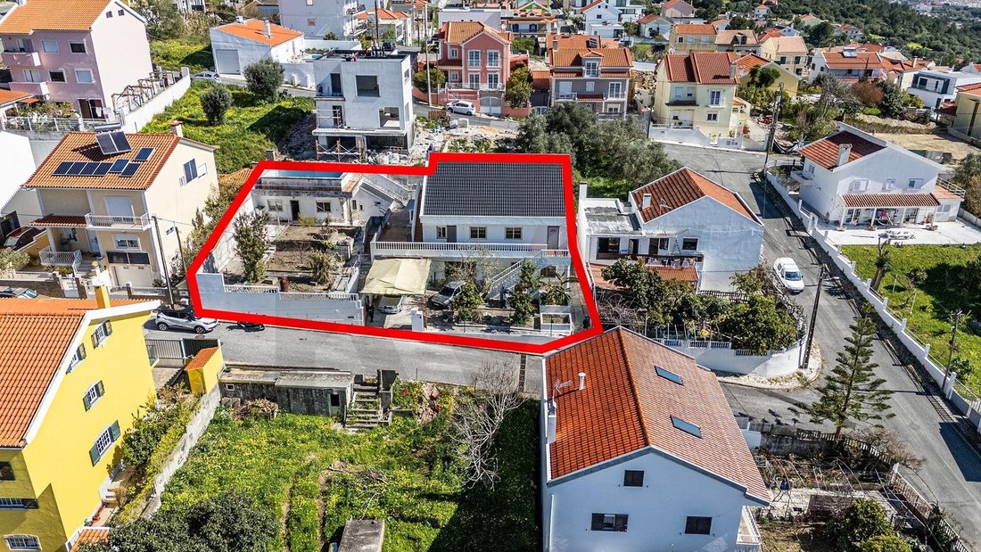 Townhouse in Alverca do Ribatejo, Lisbon, Portugal 1 - 17476461