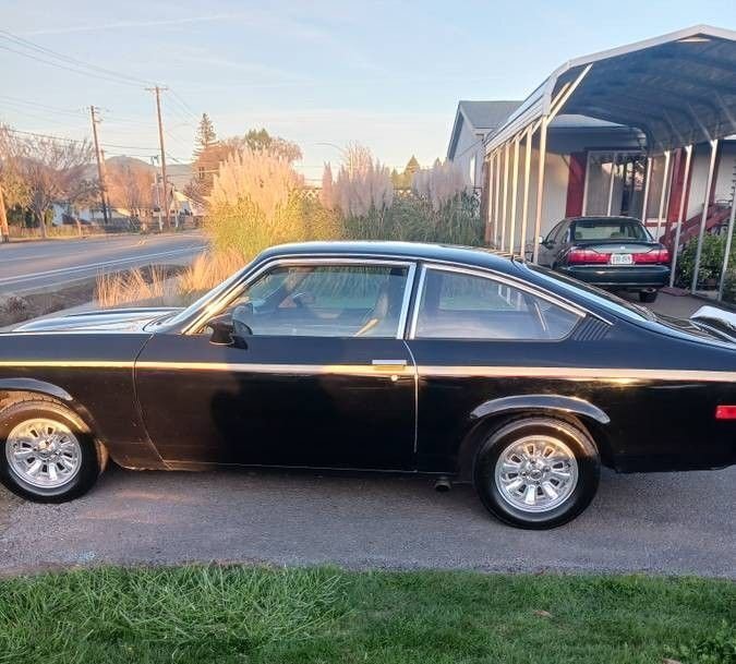 Coupe in Glendale, United States 3 - 17476459