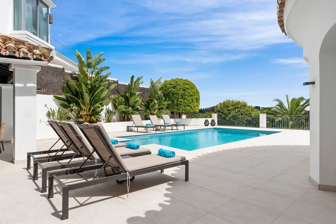 Villa in El Paraíso, Benahavis, Spain 3 - 17476609