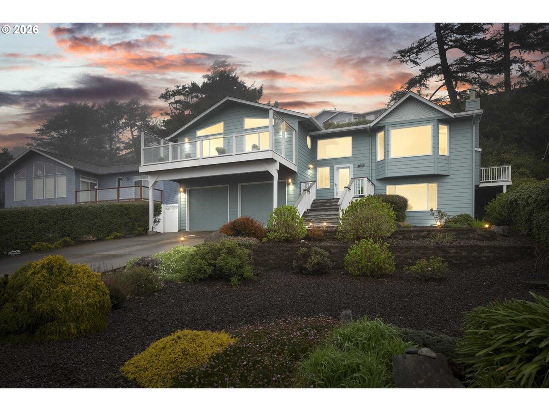House in Waldport, Oregon, United States 1 - 17476114