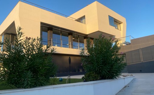 Villa in Sanlucar de Barrameda, Andalusia, Spain 1
