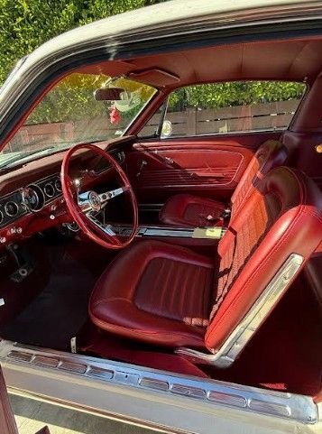 Coupe in Glendale, United States 5 - 17363404