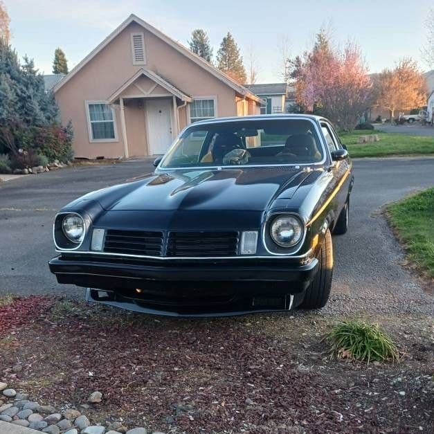 Coupe in Glendale, United States 5 - 17476459