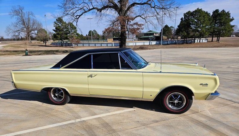 Sedan in Glendale, United States 1 - 17476458