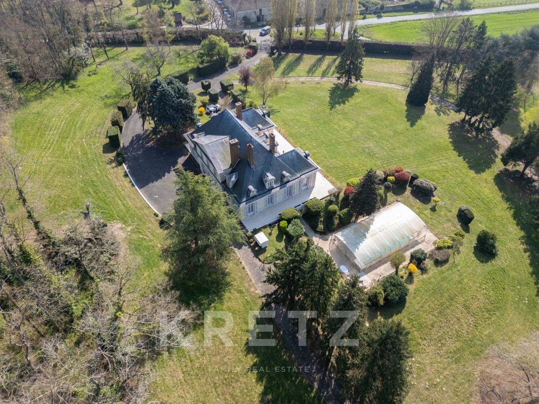 House in Les Alluets-le-Roi, Ile-de-France, France 1 - 17477345