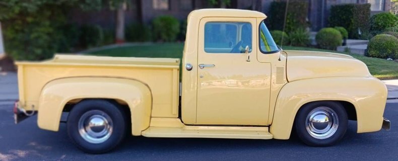 Pickup in Glendale, United States 4 - 17476454