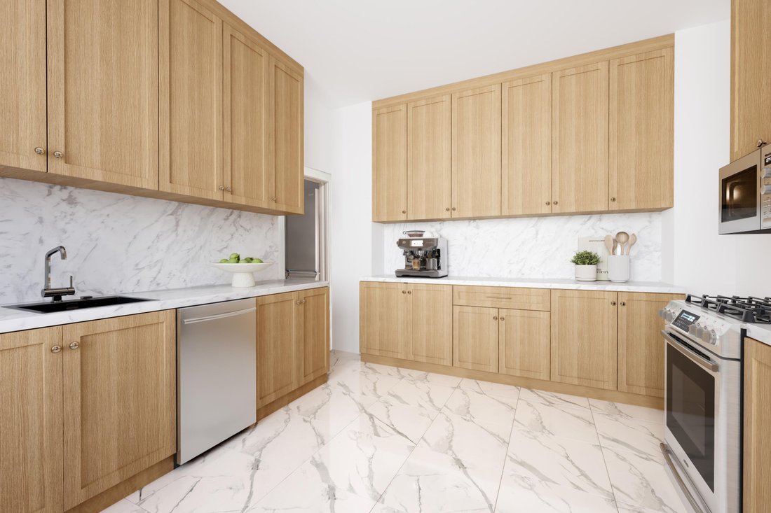 Co Op in New York, New York, United States 4 - 17476303