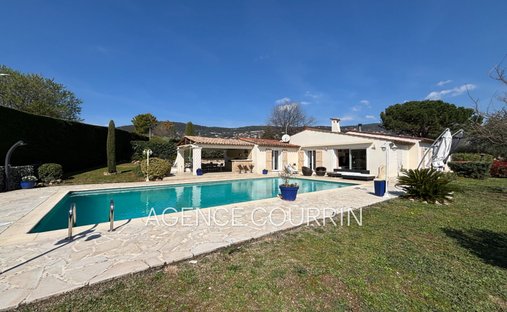 Villa à Le Tignet, Provence-Alpes-Côte d'Azur, France 1