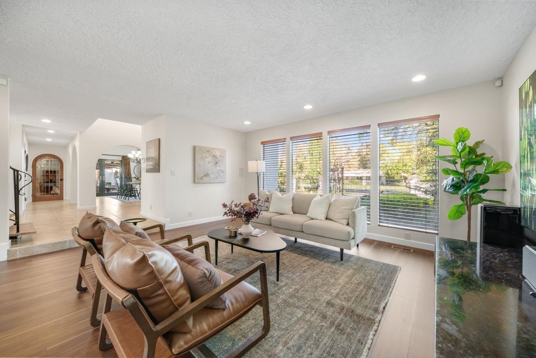 House in Elk Grove, California, United States 5 - 17476902