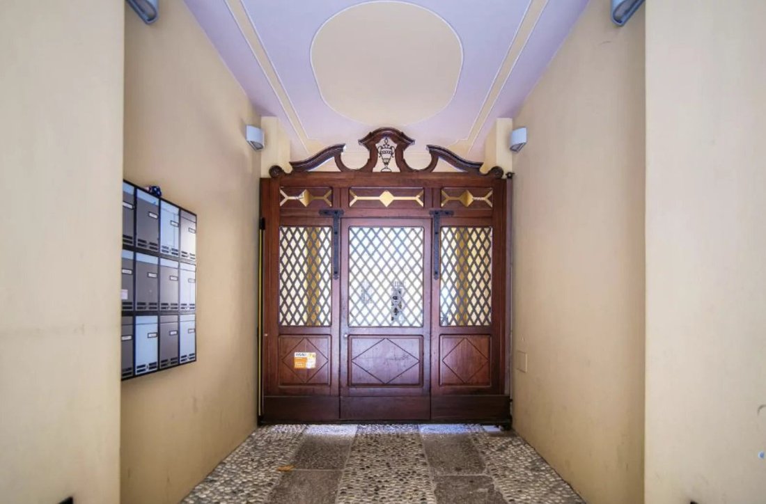 Apartamento en Centro Lago Oriental, Como, Lombardía 2 - 17477207