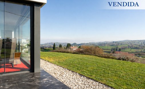 Villa a Llanera, Asturie, Spagna 1