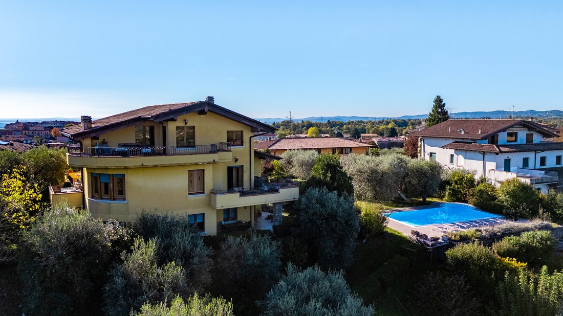Villa in Manerba del Garda, Lombardy, Italy 5 - 17478066