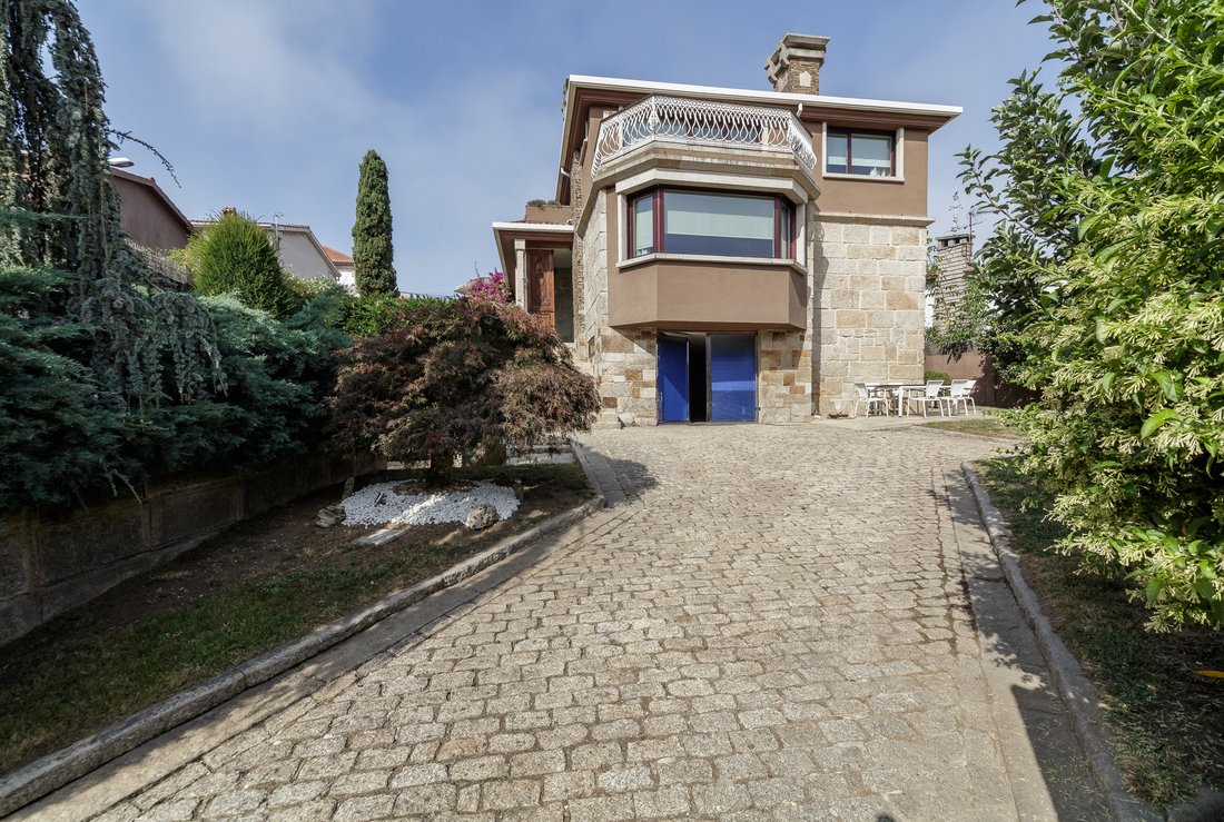Villa in Vigo (District), Vigo, Spain 1 - 17478138