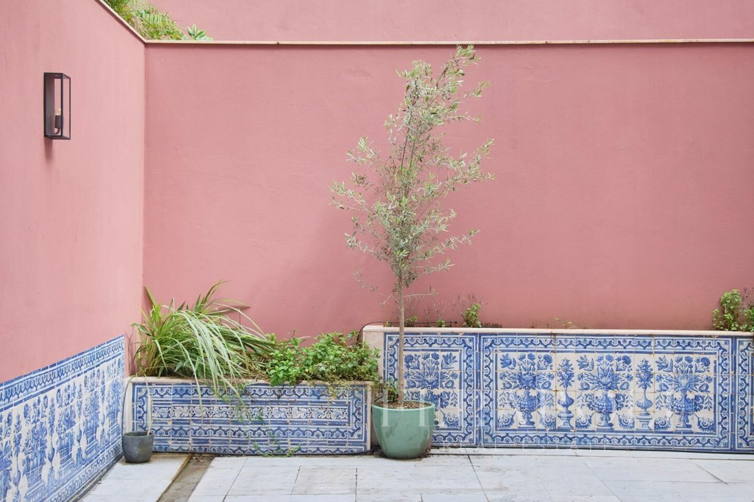 Apartment in Santo Antonio, Lisbon, Portugal 3 - 17478140