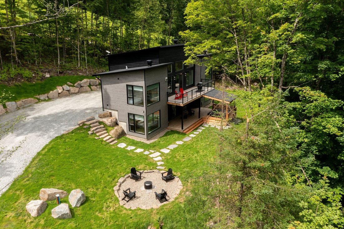 House in La Conception, Quebec, Canada 1 - 17477858