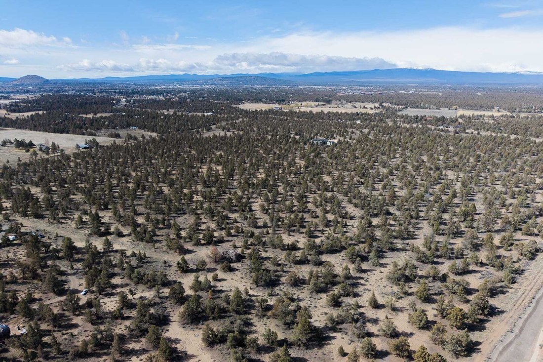 Land in Bend, Oregon, United States 3 - 17477866