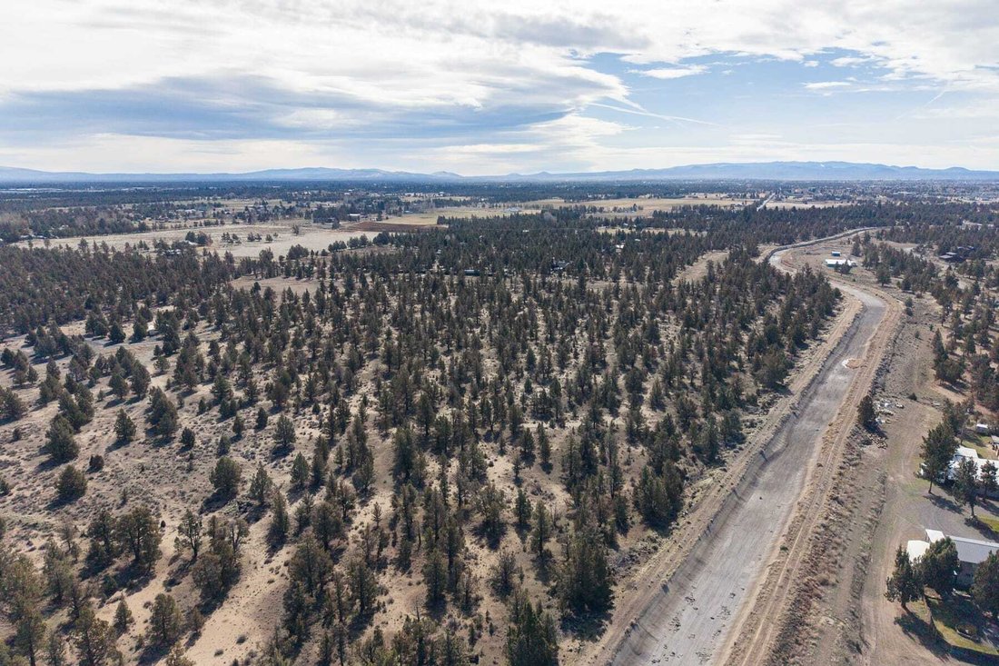 Land in Bend, Oregon, United States 4 - 17477862