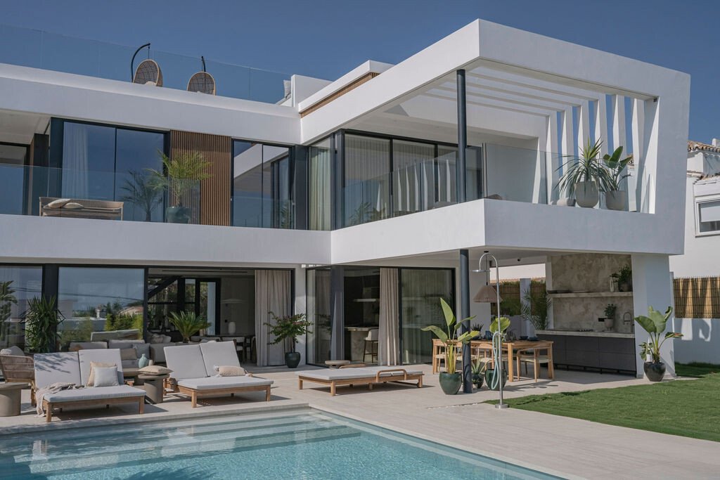 Villa in Elviria-Cabopino, Marbella, Spain 3 - 17477461