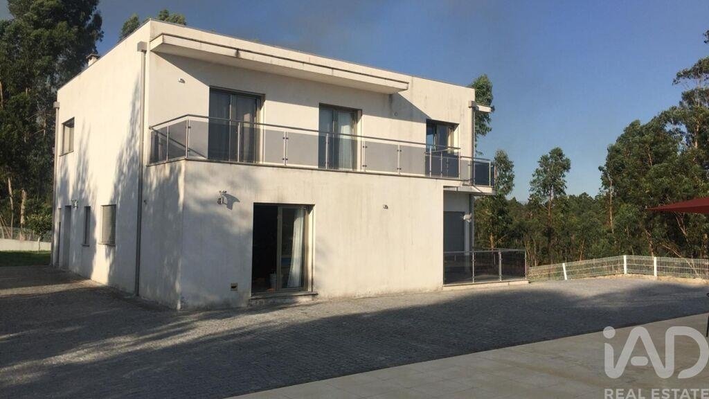 Townhouse in Arca e Ponte de Lima, Viana do Castelo District, Portugal 1 - 17478095