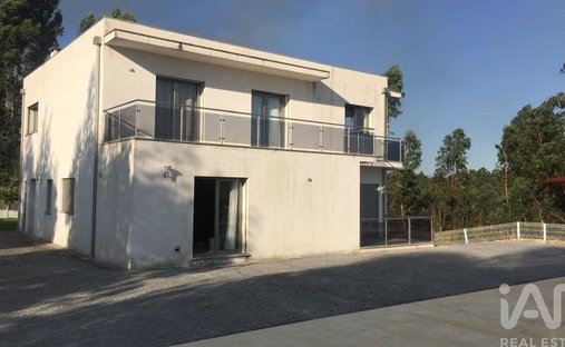 Townhouse in Arca e Ponte de Lima, Viana do Castelo District, Portugal 1
