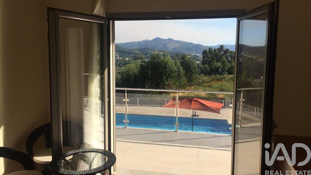 Townhouse in Arca e Ponte de Lima, Viana do Castelo District, Portugal 3 - 17478095