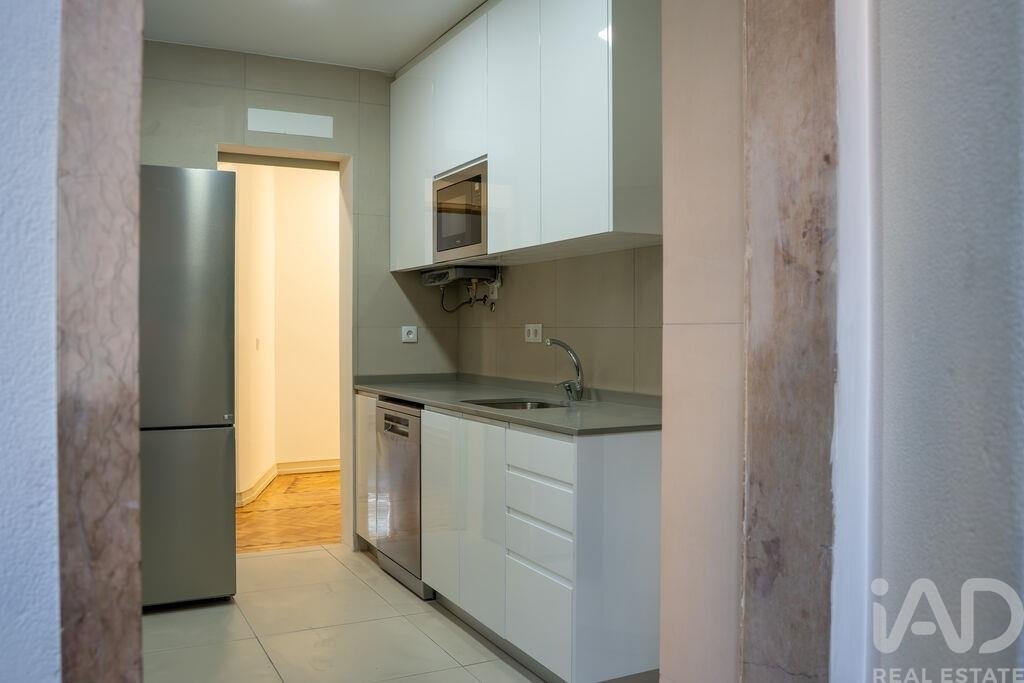 Apartment in Avenidas Novas, Lisbon, Portugal 4 - 17477767