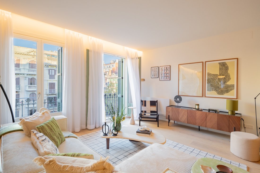 Estate in Eixample, Barcelona, Spain 3 - 17477324