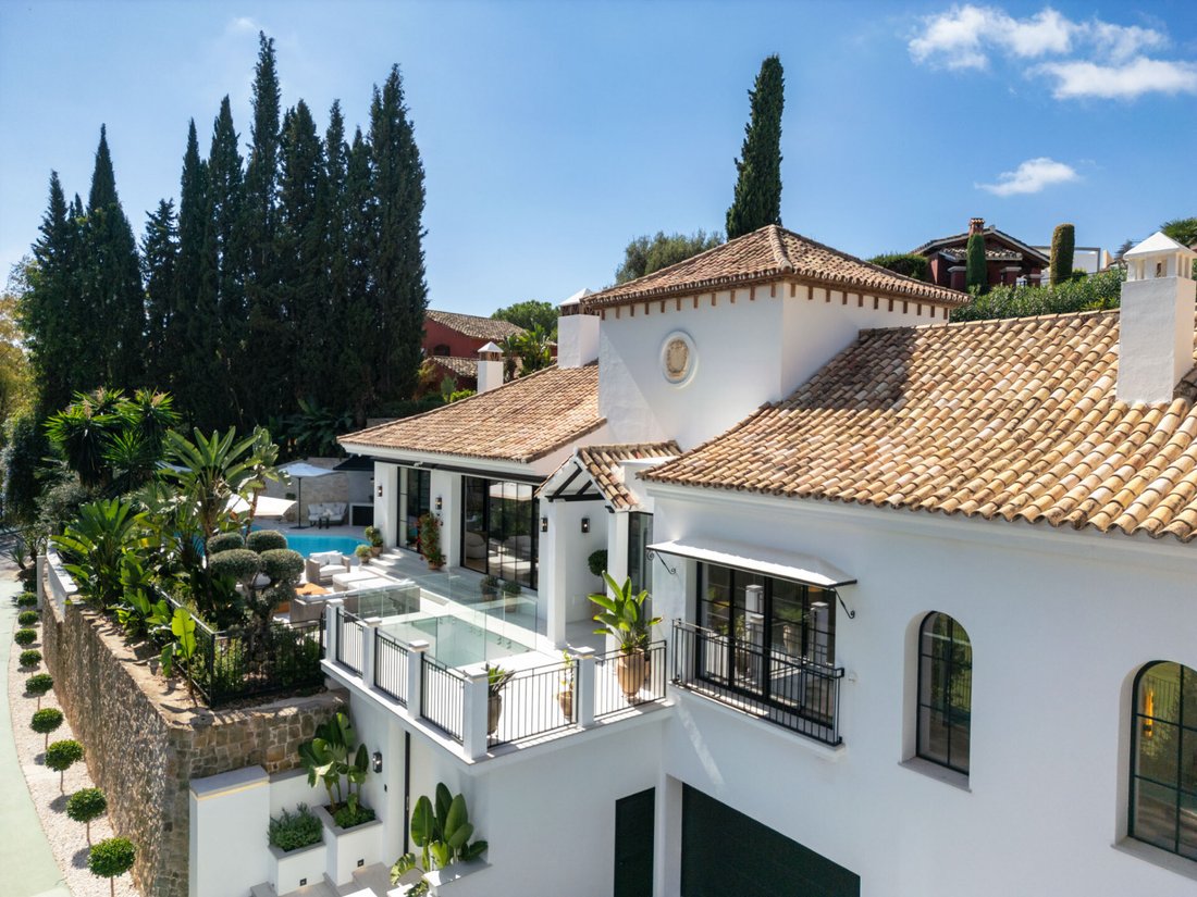 Villa in La Quinta, Benahavis, Andalusia 2 - 17477385