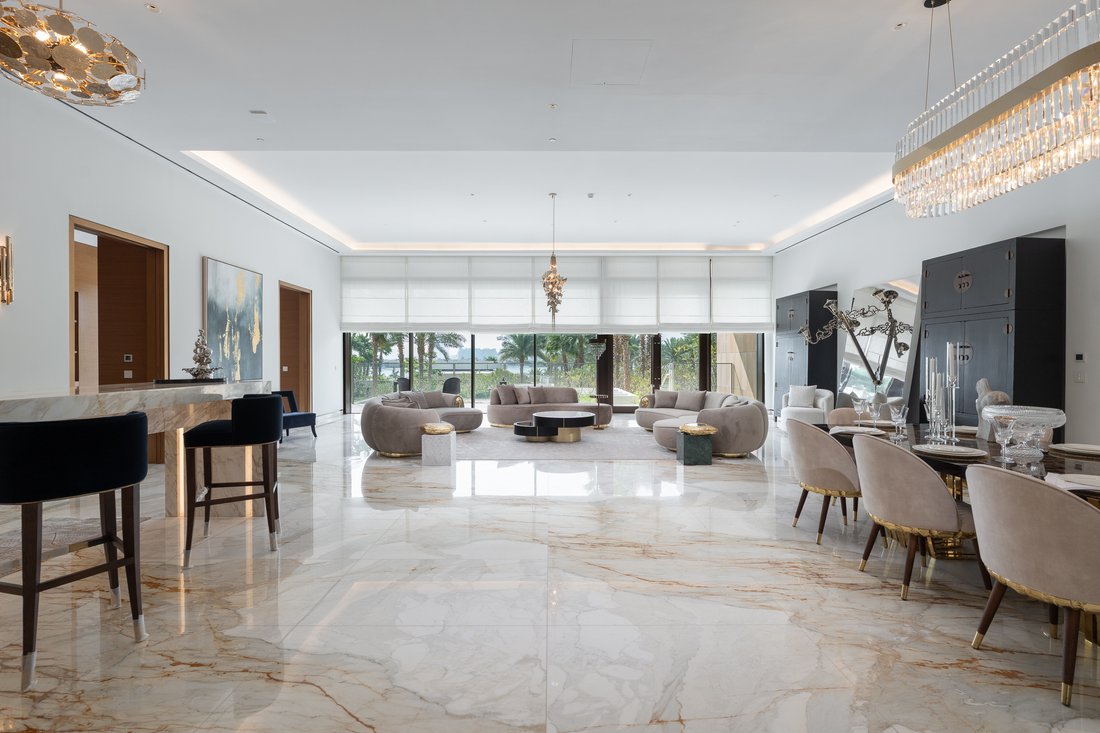 Apartment in Palm Jumeirah, Dubai, United Arab Emirates 1 - 16890261