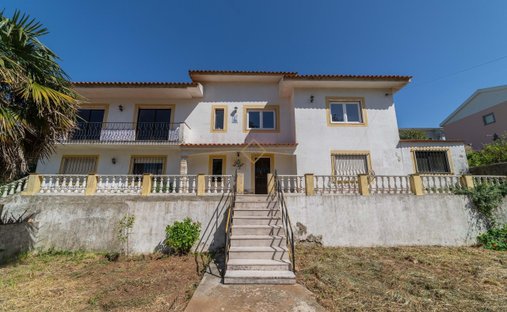 Villa in Sintra, Lisbon, Portugal 1