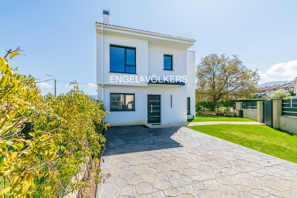 Villa in Santa Cristina da Ramallosa, Baiona, Spain 1 - 17478207
