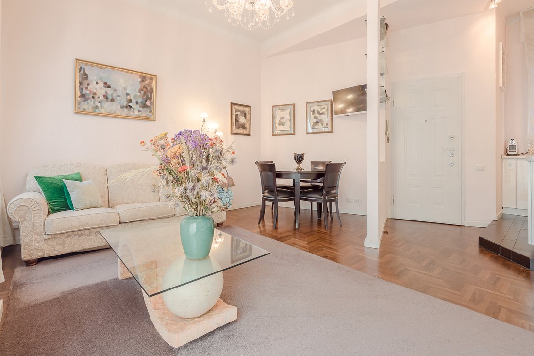 Apartment in Centrale, Milan, Italy 4 - 17477871