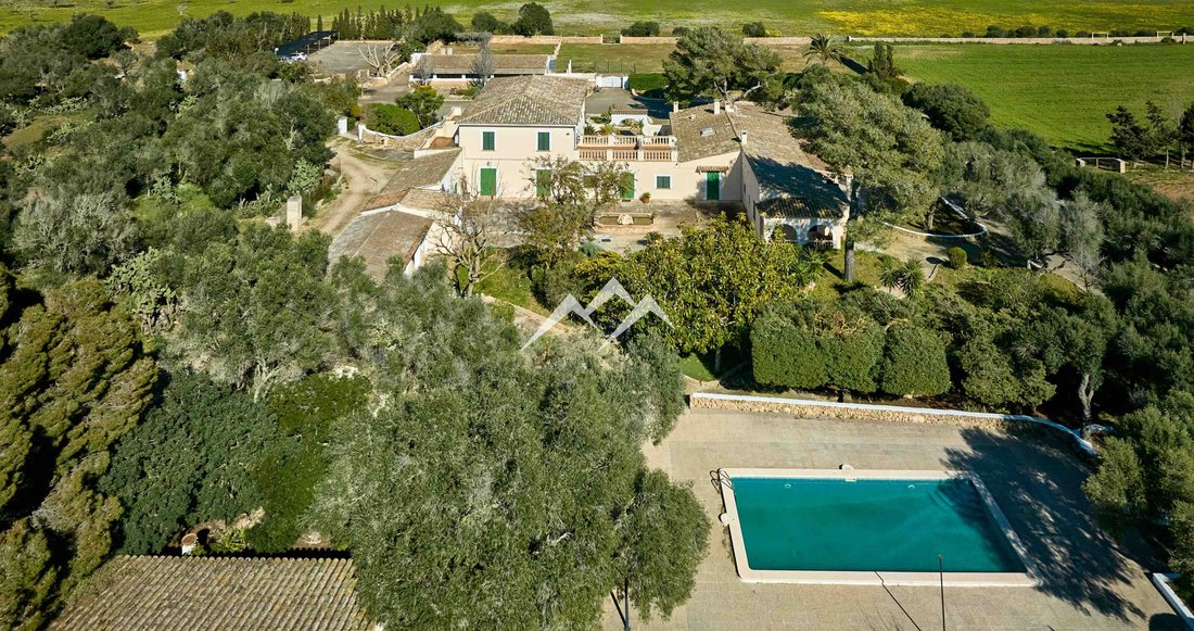 Villa in Llucmajor, Balearic Islands, Spain 2 - 17478176
