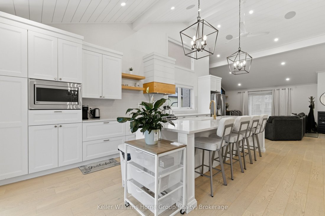 House in Conestogo, Ontario, Canada 4 - 17478211