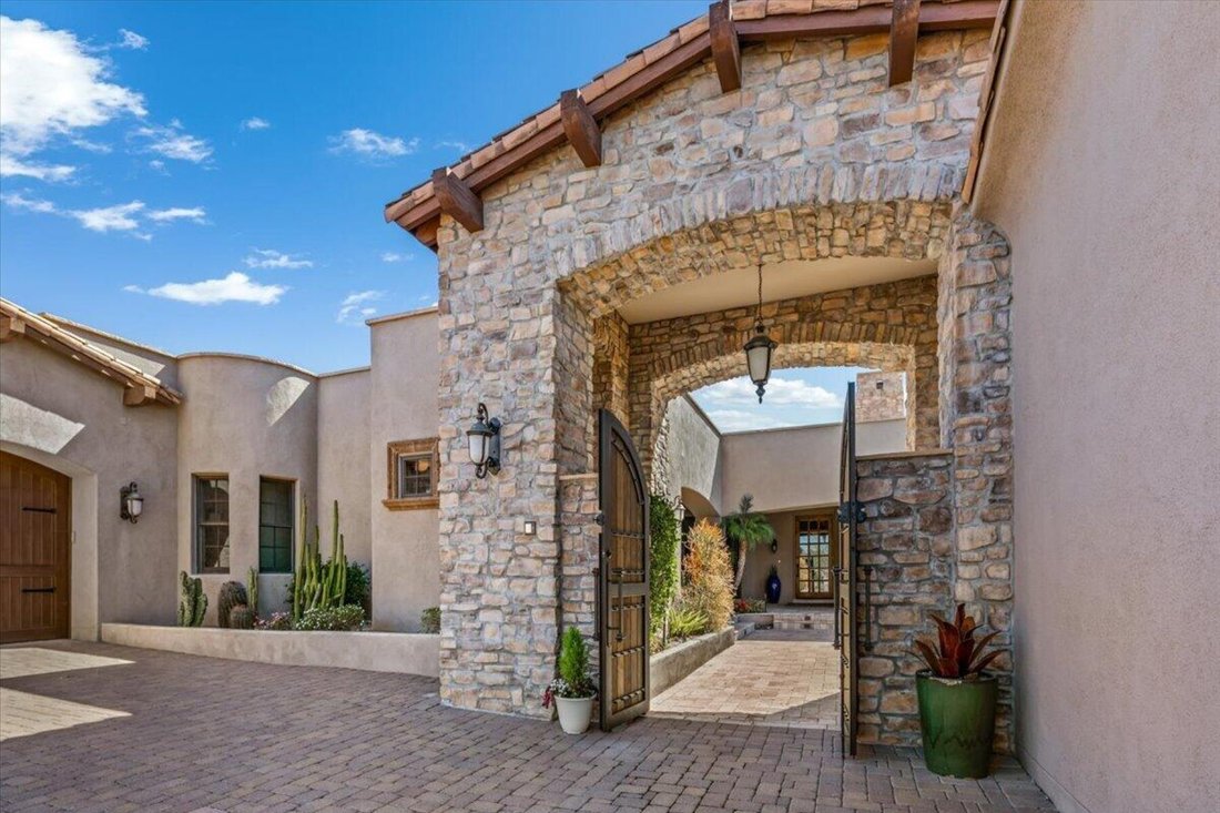 Scottsdale, Arizona, United States 5 - 17478280