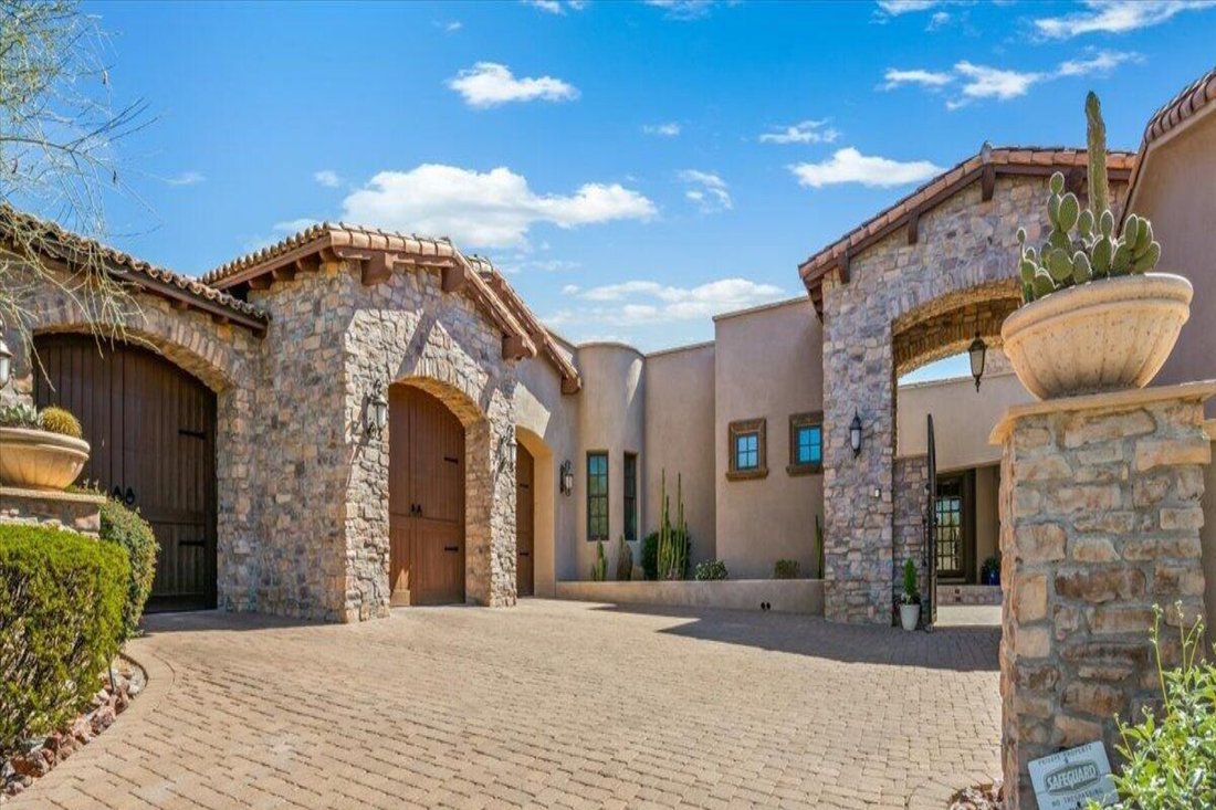Scottsdale, Arizona, United States 2 - 17478280