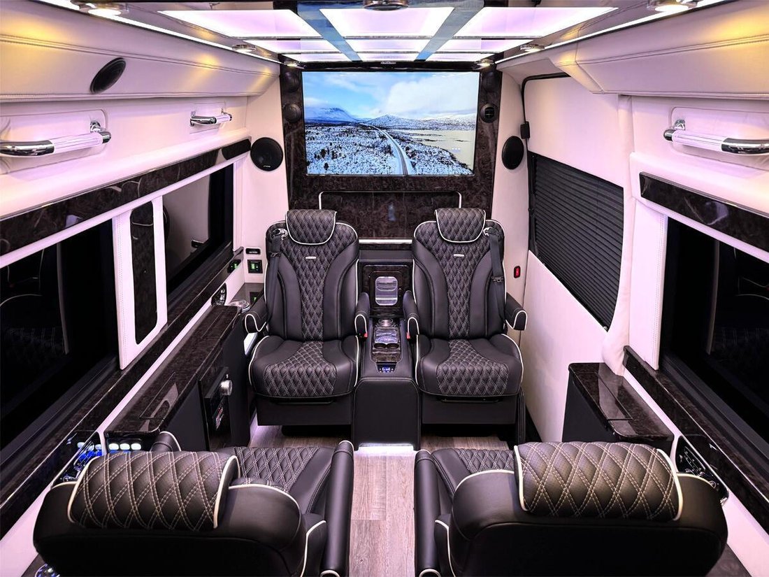 Rv in Elkhart, Indiana, United States 3 - 12949977