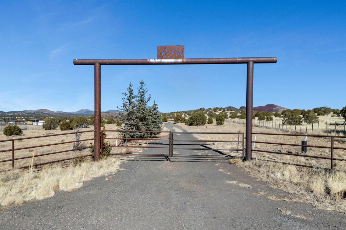Land in Flagstaff, Arizona, United States 2 - 17478329