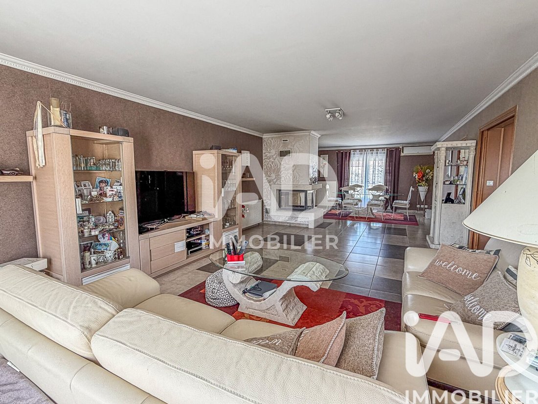 House in Rozay-en-Brie, Ile-de-France, France 2 - 17480344