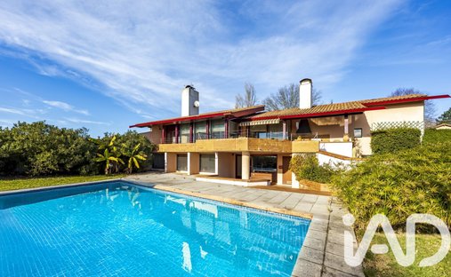 House in Peyrehorade, Nouvelle-Aquitaine, France 1